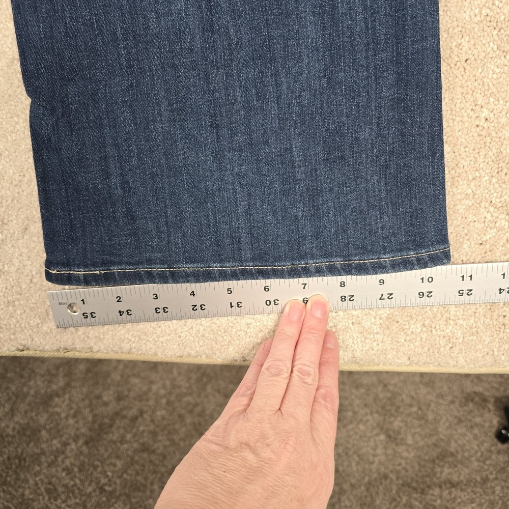 Signature Levi Strauss Jeans Women Size 24M Blue Mid Rise Bootcut Stretch Denim - Picture 4 of 9